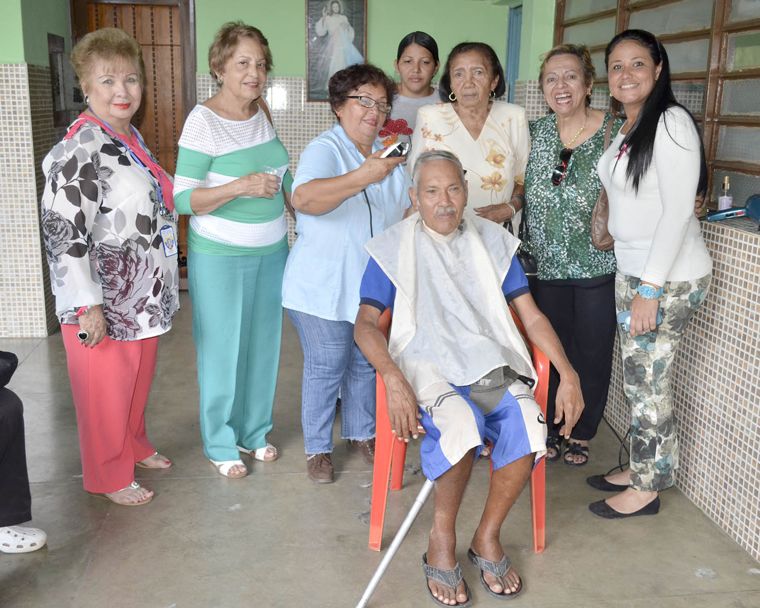 Los Adultos Mayores de Asilos y club de abuelos han sido apoyados por la gestión transformadora de Hernández.